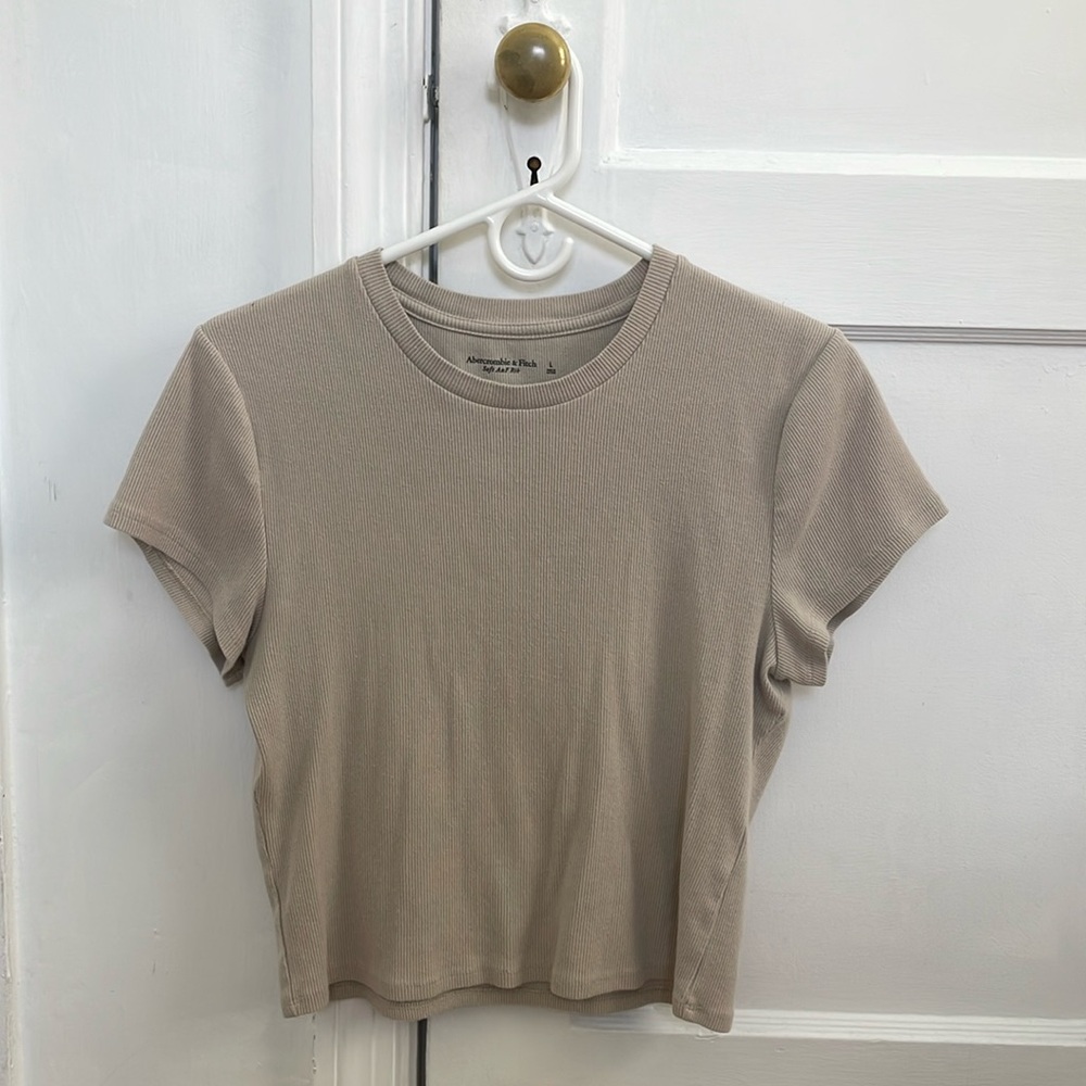 Abercrombie & Fitch Soft Rib Baby Tee